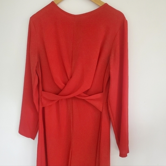 Boohoo Red Twist Wide Leg Jumpsuit - Picture 5 of 10